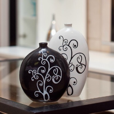 Ceramic Black and White Pop Vase 071