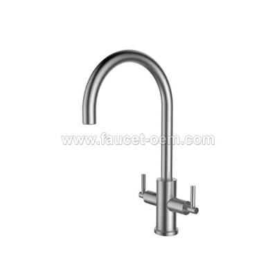 Double-handle kitchen faucet